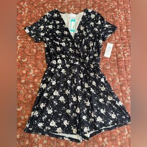 Black and White Floral Romper NWT